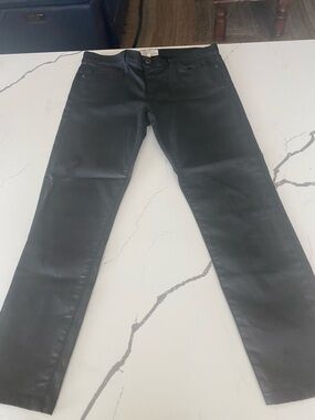 Current/Elliott Jeans in Black Coated Denim sz31